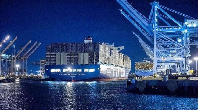 和田浅谈露天料场港口关闭题目标实验办法